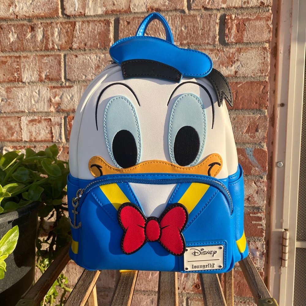 Loungefly mini backpack Donald Duck new